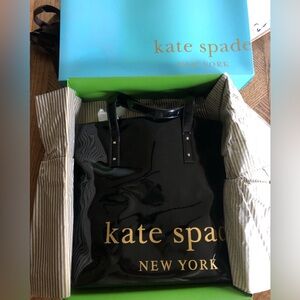 NWT Kate Spade Big Apple Bon Shopper Tote